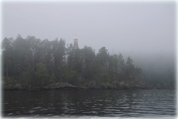 Призрачно все / На Валааме сильный туман - призрачно все