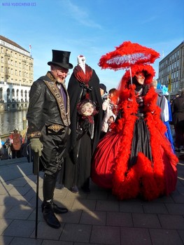 Venezianischer Karneval in Hamburg / Альбом «Жанр, жанровый портрет, репортаж- и стрит-фотографии» http://fotokto.ru/id156888/photo?album=60982#