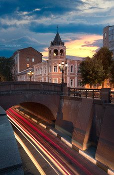 Каменный мост. Город Воронеж (Россия) / ☆ Мысли и афоризмы «Искусство и Жизнь» 
☆ Книга «Владыка Моря» 
☆ Сборник стихотворений «Огнём объятая душа» 
---&gt; https://vk.com/ARTYOMMIRNIY 
---&gt; https://www.flickr.com/photos/R-TYOM
______
https://500px.com/R-TYOM
https://t.me/ARTYOMMIRNIY
https://www.instagram.com/ARTYOM_MIRNIY
______
Copyright© Photoartist Artyom Mirniy / Фотохудожник Артём Мирный