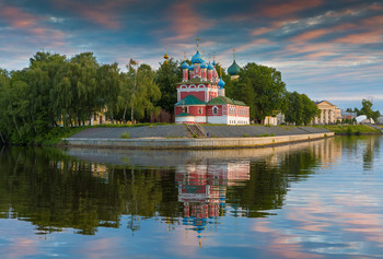 В лучах заката / Церковь Димитрия на Крови, Углич