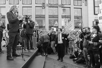  / 23.03.2019 - Eine von zahlreichen Demos in Europa, bei dem auch Reden abgehalten werden. An diesem Tag richteten sich die Demos gegen die geplanten Artikel 11 bis 13.