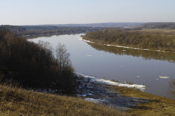 река Ока в Поленове (Тульская область) / Весенний пейзаж в Поленове