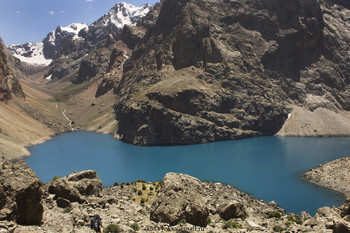 Озеро Большое Алло / Таджикистан. Озеро Большое Алло.