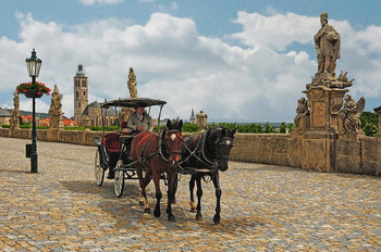 У Собора св.Варвары / Чехтя.Кутна Гора