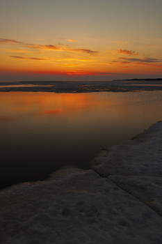 Апрельский закат над Финским заливом / Апрель.
Финский залив. Кронштадт