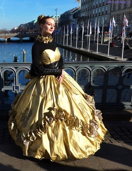 Venezianischer Karneval in Hamburg / Альбом «Жанр, жанровый портрет, репортаж- и стрит-фотографии» http://fotokto.ru/id156888/photo?album=60982#