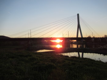 &nbsp; / Sonnenuntergang an der Elbe in Radebeul