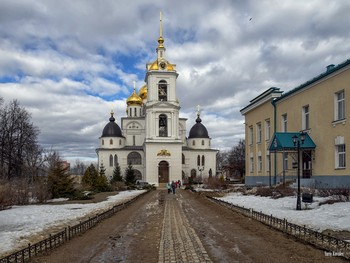 Успенский собор / город Дмитров