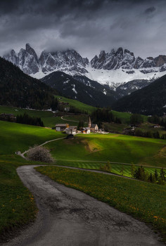 &nbsp; / Val di Funes, Italy