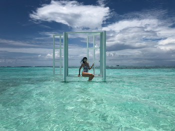 окно / Мальдивы