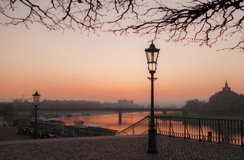 Утро на Эльбе / Дрезден всегда красив, особенно ранним утром