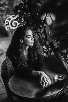 &nbsp; / Портрет для Алии)

фото: Марина Щеглова
локация: Tinto Coffee Omsk