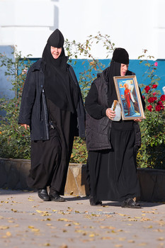 б/н / Монахини Свято-Боголюбского женского монастыря