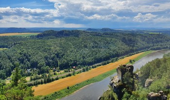 Эльба Саксонской Швейцарии / Вид с Бастай моста
