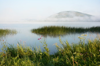 &nbsp; / Озеро Аушкуль. Башкирия. Утренний туман.