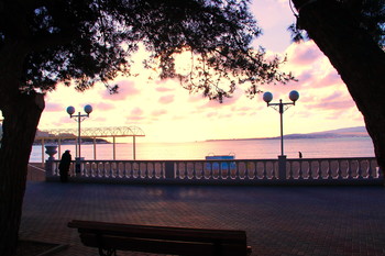 Весенний закатный вечер / Мартовские закаты в Геленджике