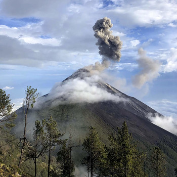 Дыхание вулкана / Volcan de Fuego, Guatemala
