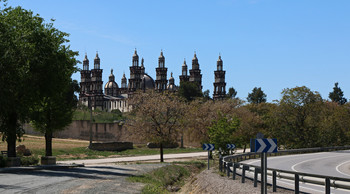Монастырь Кармелиток / У дороги. Андалусия, Испания.