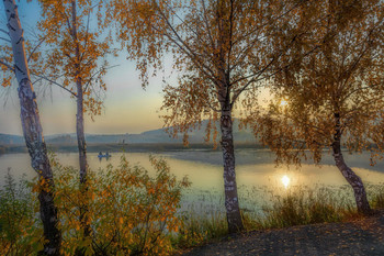 Осенняя идиллия / Вечер на озере