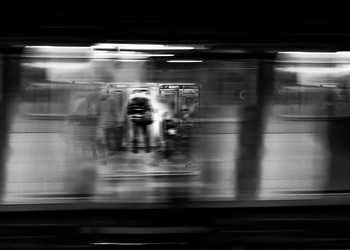 глюк小故障 / серия в метро