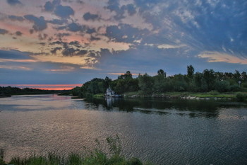 Матросы спят,фотографы не дремлют... / В ожидании рассвета.