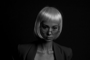 Черно-белый портрет / Фотофестиваль