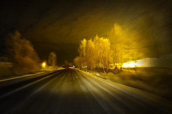 Темная не сторона / ночная, зимняя дорога
