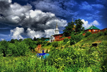Небо над Ельцом / Фрагмент женского монастыря в городе Ельце