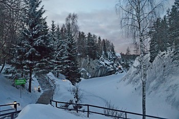 Карельские вечера...... / Карелия. Рускеала. Мраморный карьер. Март