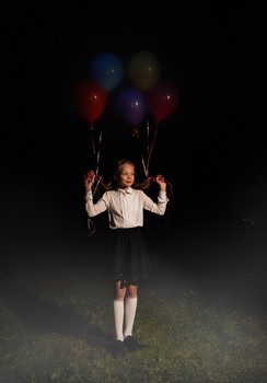 Девочка с шариками / модель Ангелина Табакова