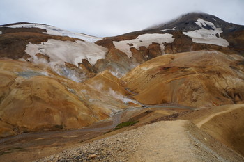 Исландия акварельная / риолитовые горы