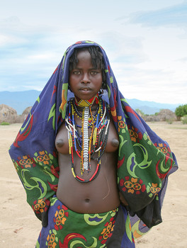 &nbsp; / Племя Эрборо, долина реки Омо, Эфиопия