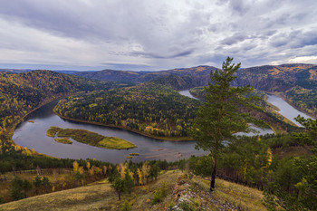 И вновь я посетила... / И снова Манская петля в осеннем наряде: погода сбрызгивала дождиком и даже временами летали белые мухи, но этот поход и этот вид стоили того, чтобы вернуться сюда еще неоднократно!!!