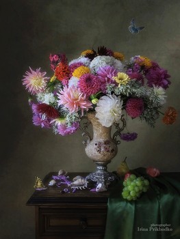 Летний букет / цветочный натюрморт в стиле барокко