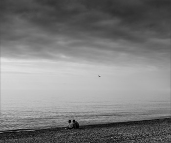 &nbsp; / двое на берегу