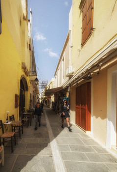 С утра на работу / На улочках Ханья.