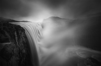 &nbsp; / Из проекта- "Пространство Ци"
https://photoclub.by/blog/4470