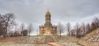 Церковь Знамения Пресвятой Богородицы в Дубровицах / Московская обл.