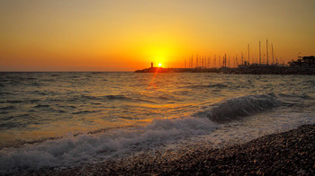 Восход в Кемере / Турция. Средиземное море