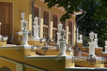 Лестница / ярославский художественный музей