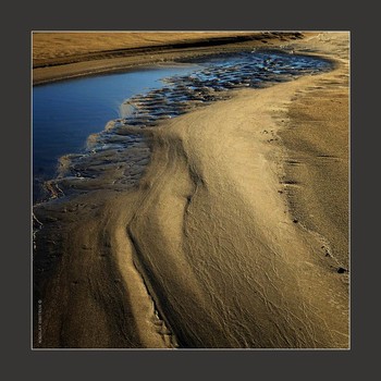 залив. 21.37. Звоз / music: Johann Johannsson - Joi &amp; Karen
https://www.youtube.com/watch?v=7x1ElomM1qI