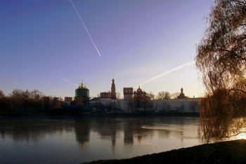 Небо над Новодевичьим / Ноябрь