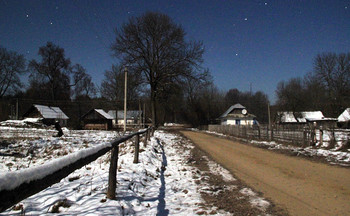 Зимняя ночь / Полесье, село Стобыхва на реке Стоход. Это южная притока Припяти.