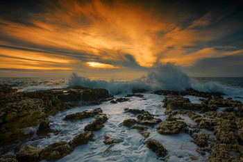 Вечерний прибой / Севастополь,Голубая бухта