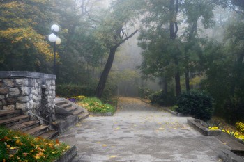 В старом парке........ / Железноводск. Октябрь