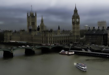 Лондон в тумане / ***