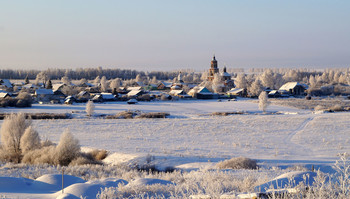 В декабре / Зимнее утро в деревне