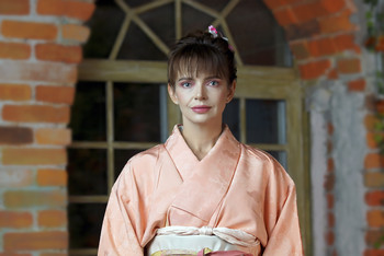 Портрет девушки в кимоно / студия Граф