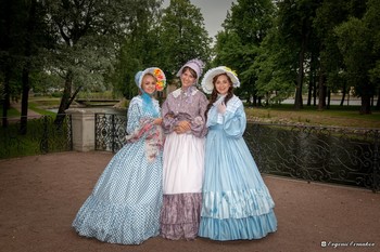 Три сестрички. / ***