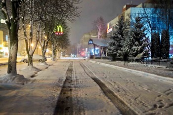 зима в Виннице / В ночь на 30 декабря в городе впервые выпал снег.